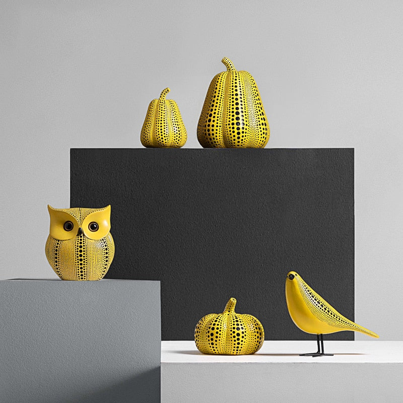 Kusama Pumpkin Sculpture - Artistic Pumpkin Statue