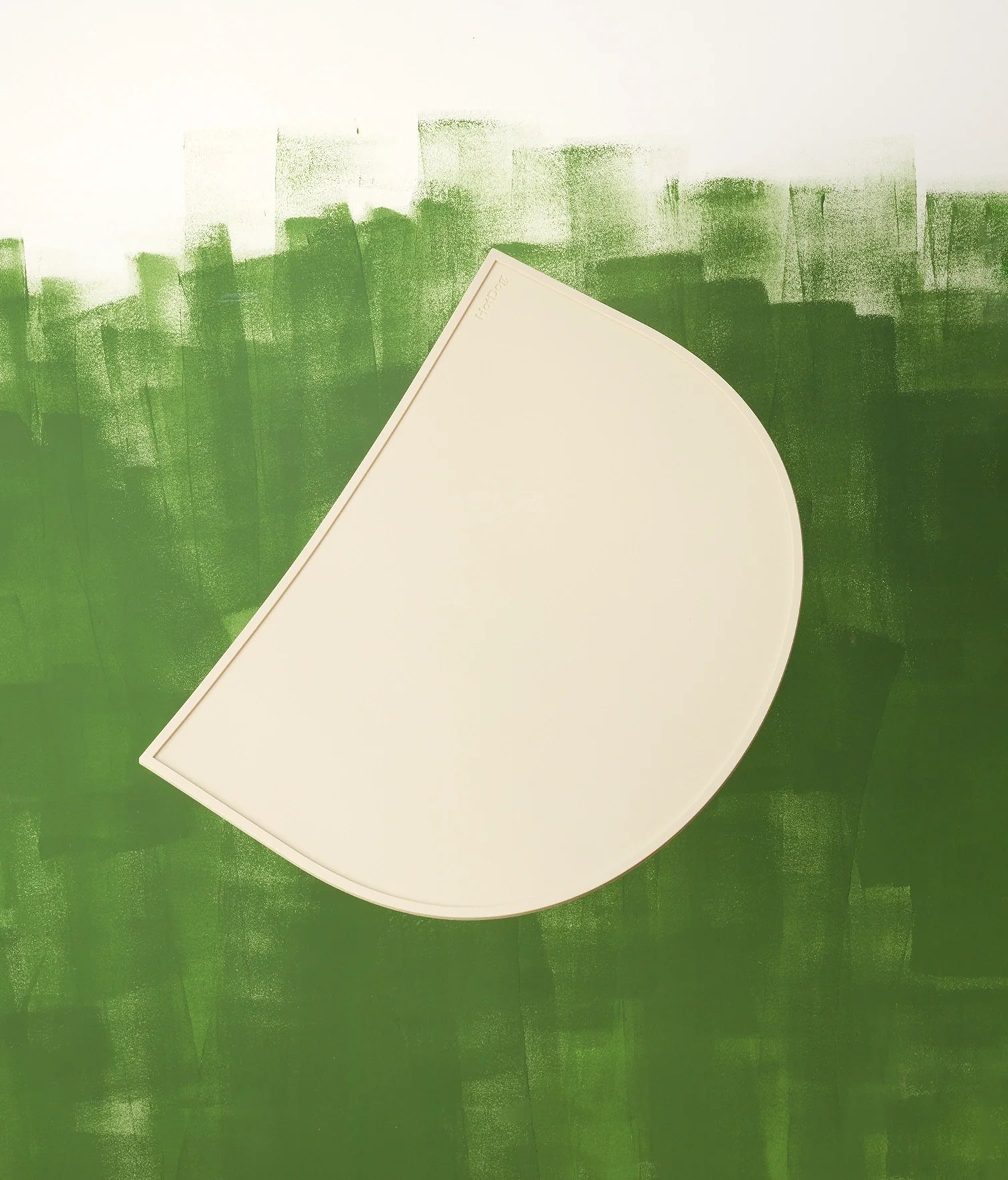 White mat