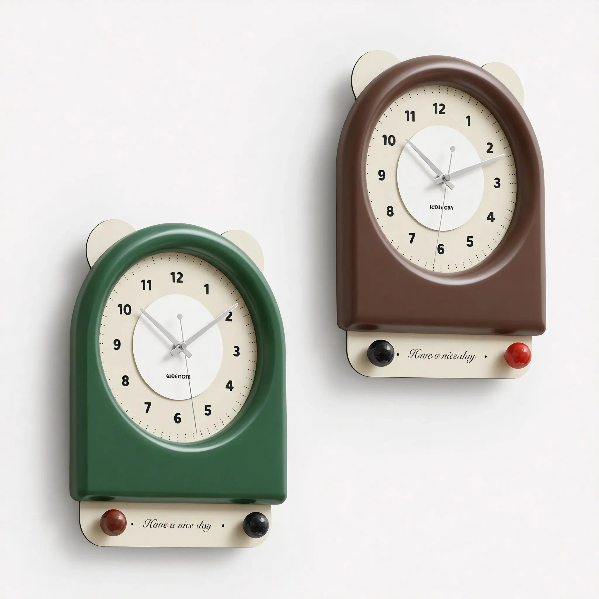 HERITAGE HUES | Vintage-Modern Statement Wall Clock