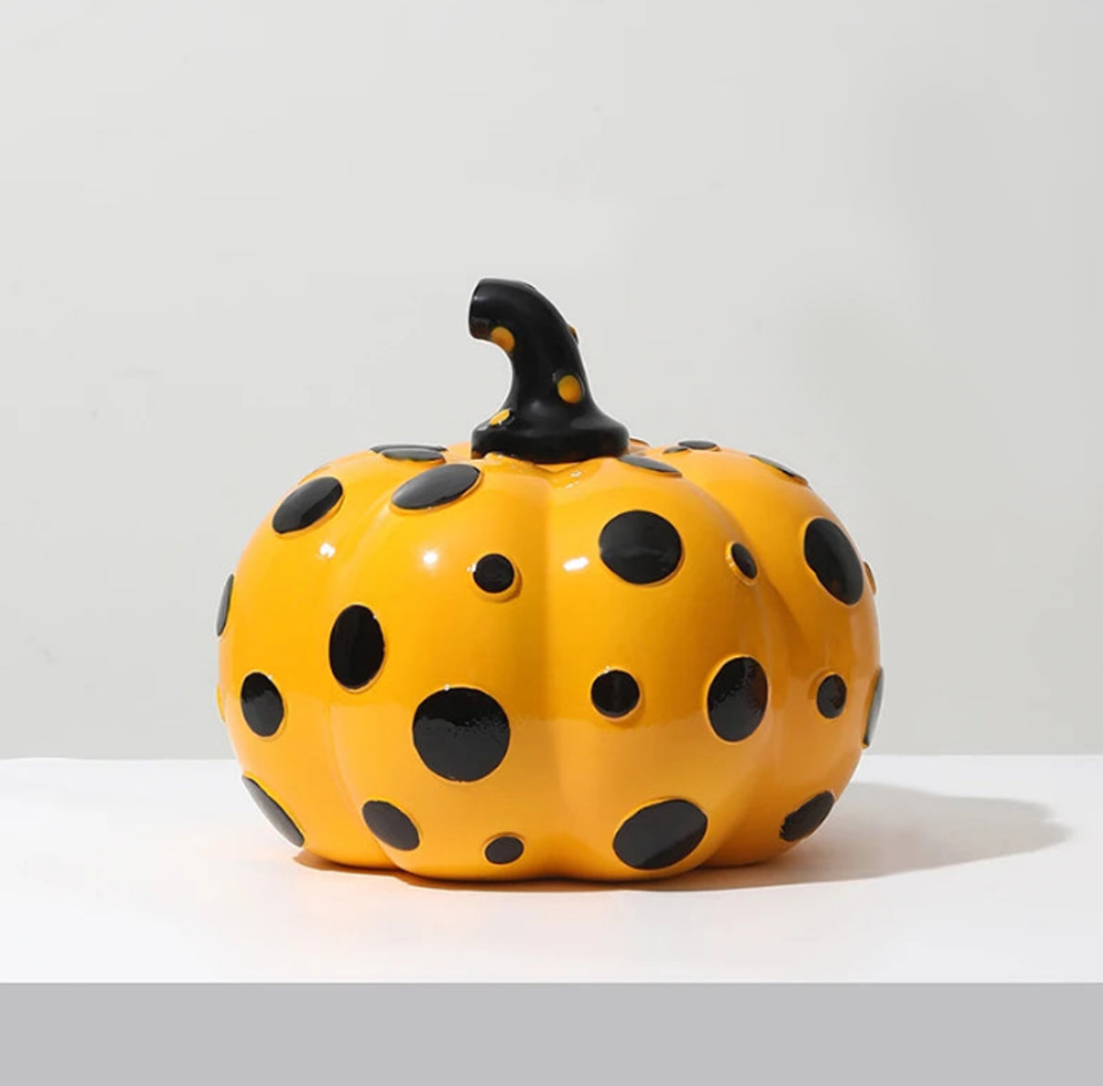 Polka Dot Sculpture - Resin Modern Art Ornament