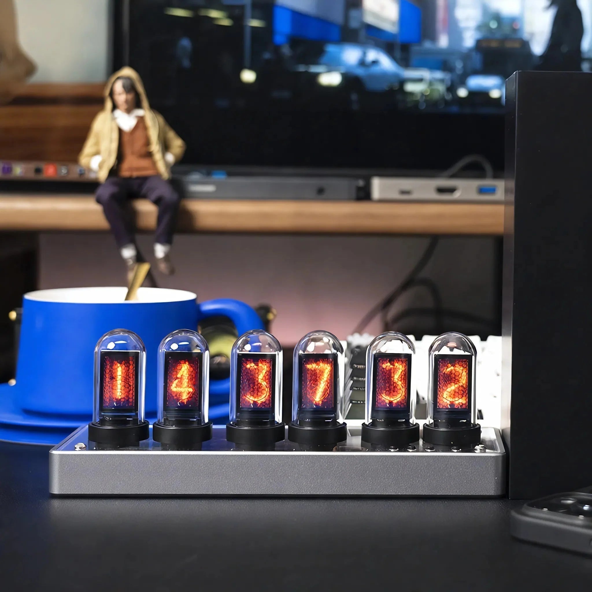 IPS MINI | Smart Digital Workspace Clock
