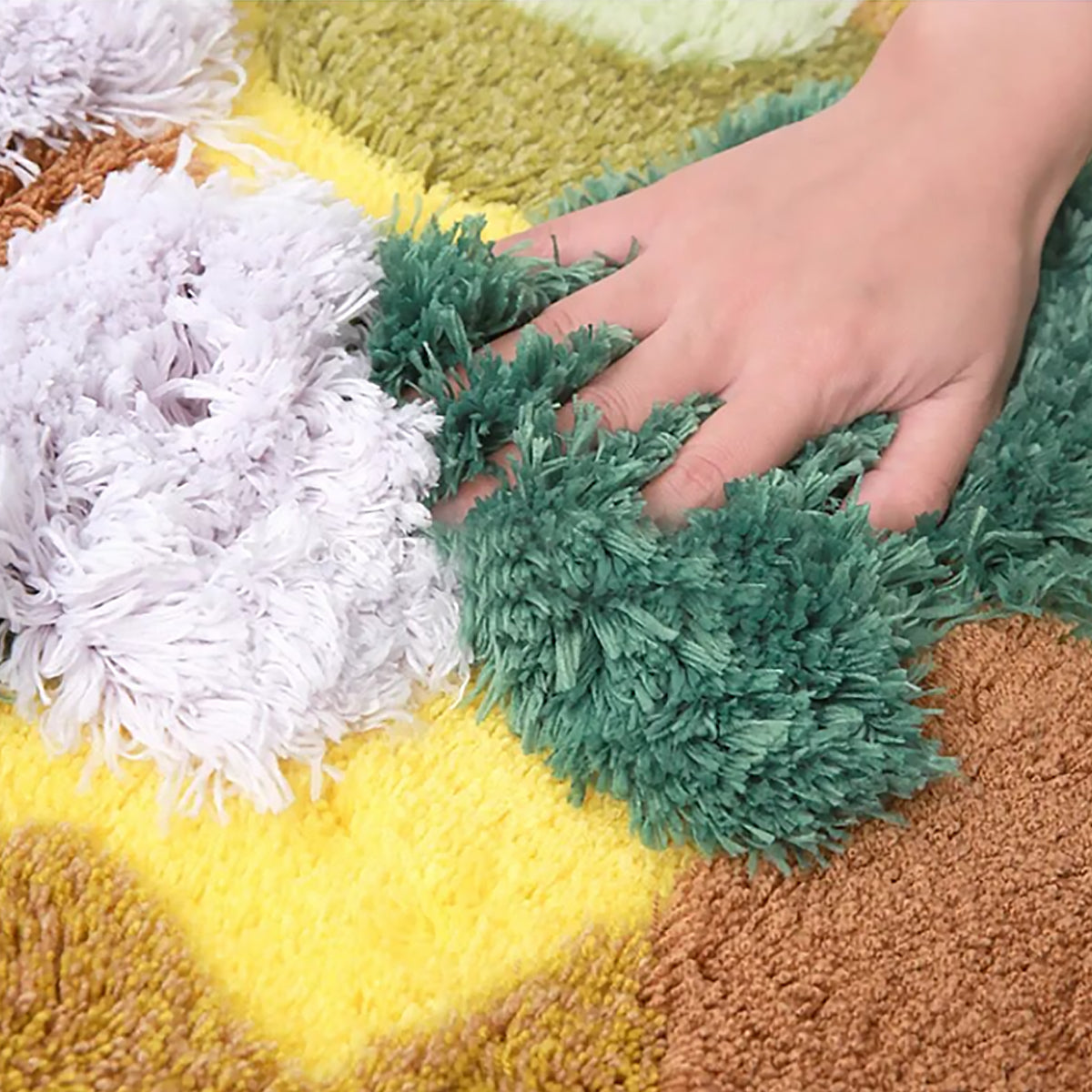 Moss Winter Lake Rug - Plush Green Tundra Carpet