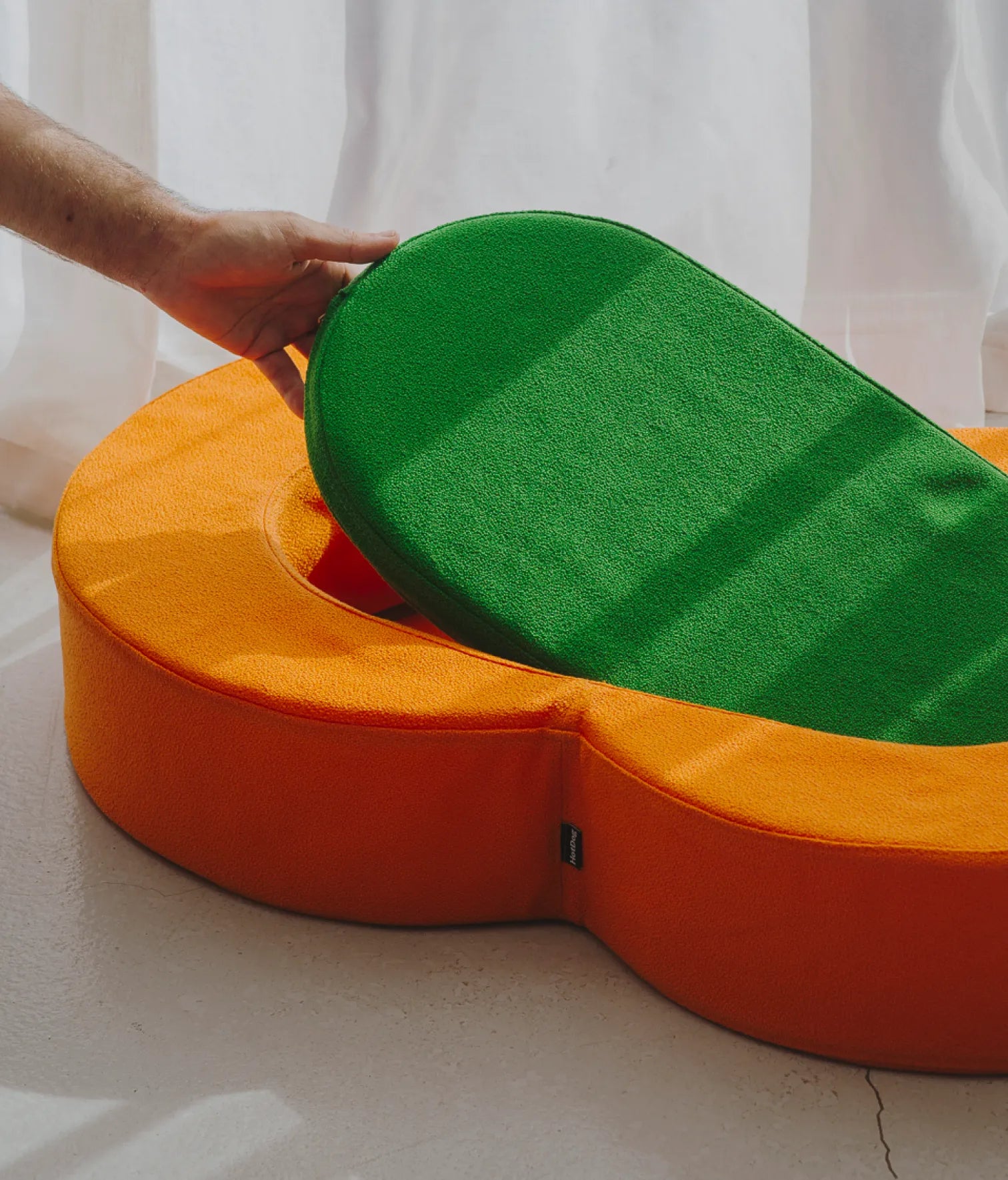 Viscoelastic bed orange and green