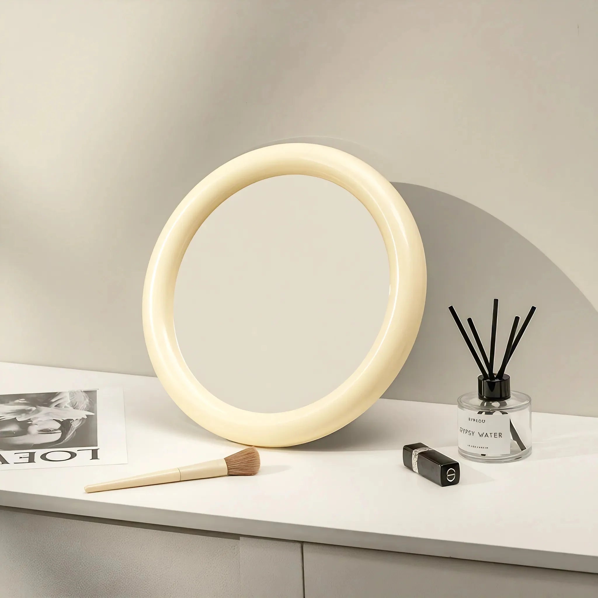 NORDIC-REFLECT | Scandinavian Round Mirror