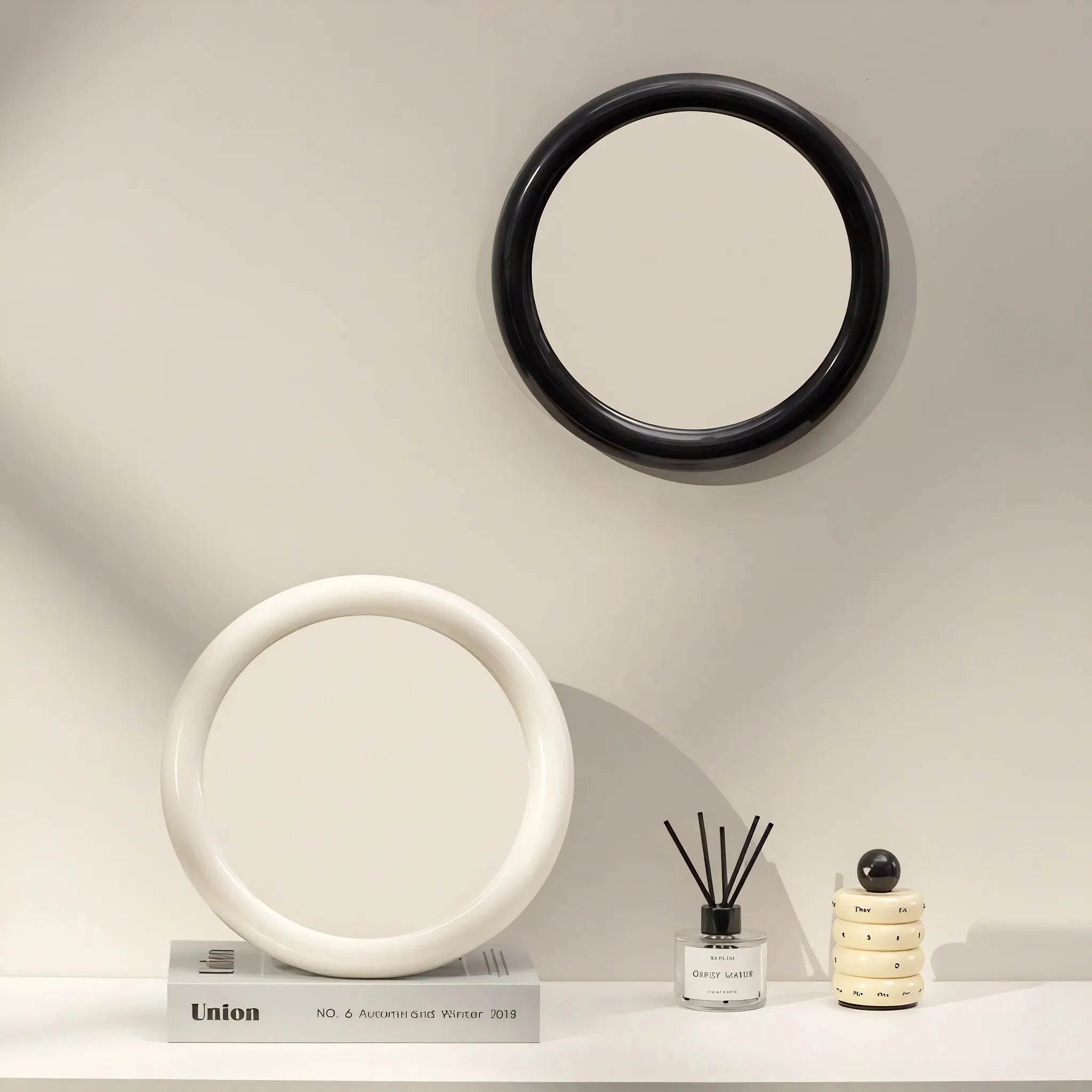 NORDIC-REFLECT | Scandinavian Round Mirror