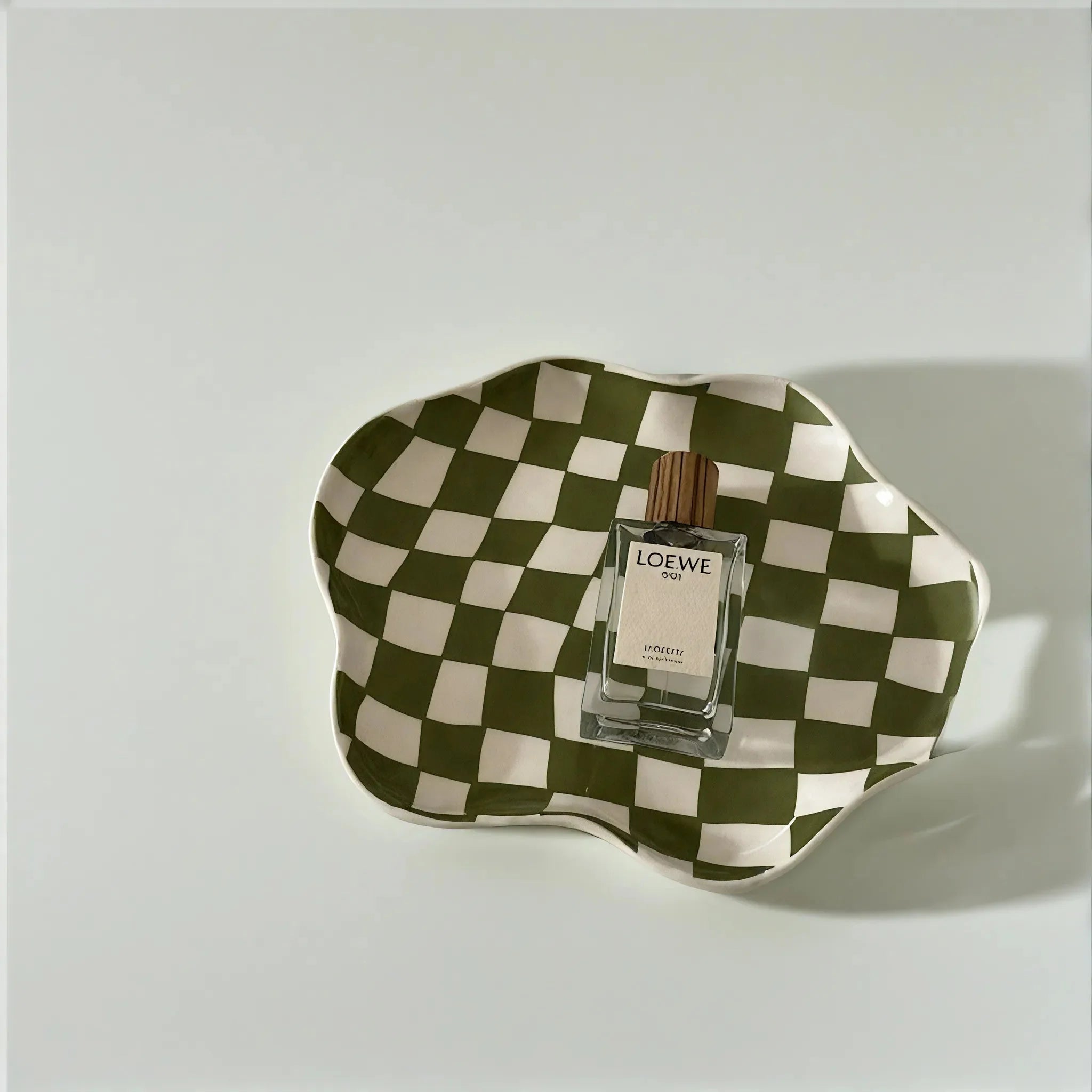 MAXIMA | Retro Checkerboard Ceramic Accent Plate