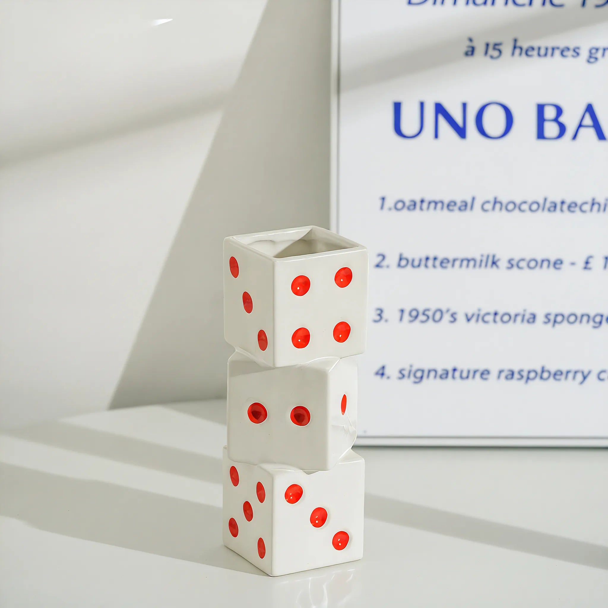 TÄRNING | Geometric Ceramic Vessel