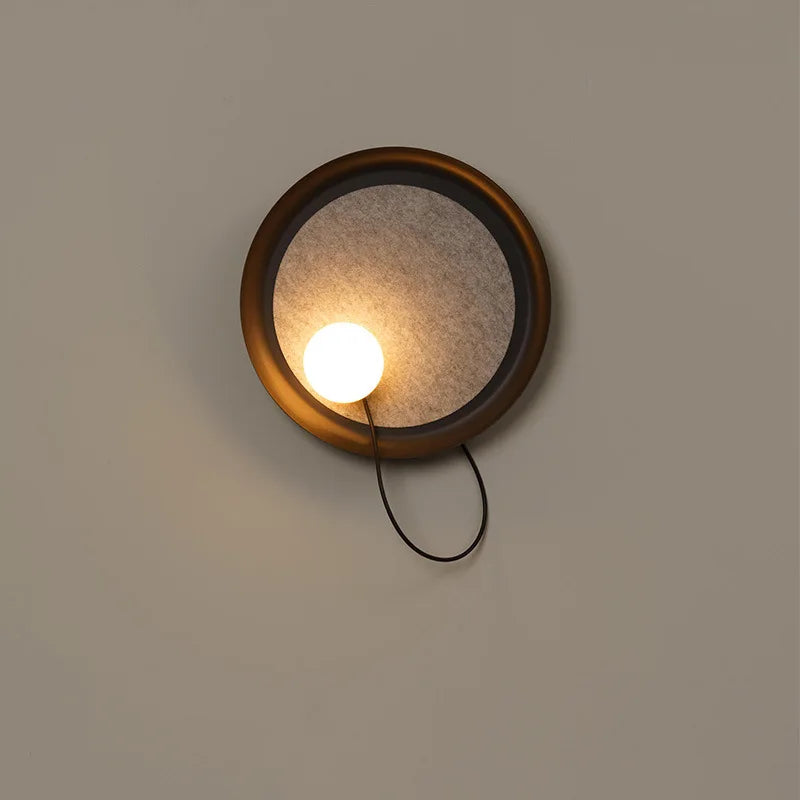 Oriental Wall Fixture – Metal Bulb Plate Lamp