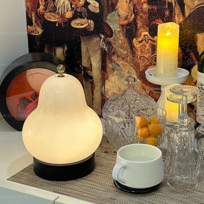 Vintage Touch Dimming Lamp – Pear Shaped LED Table Light
