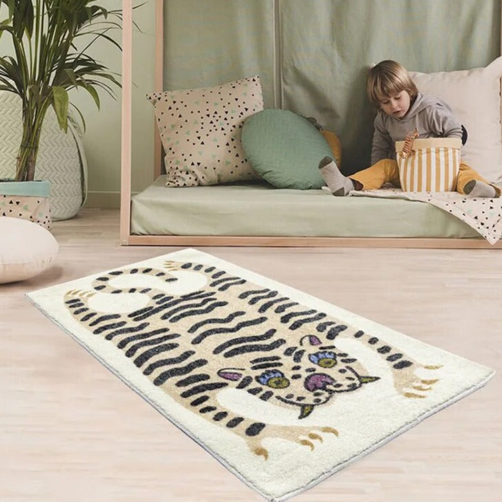 Funky Tiger Rug - Plush Soft Floor Mat, Cozy & Non Slip