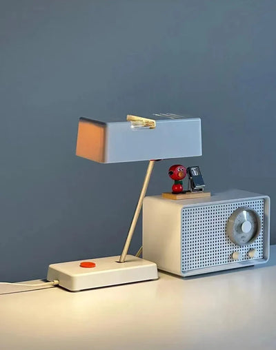 Retro Industrial Table Lamp – Bauhaus Lighting Metal Design