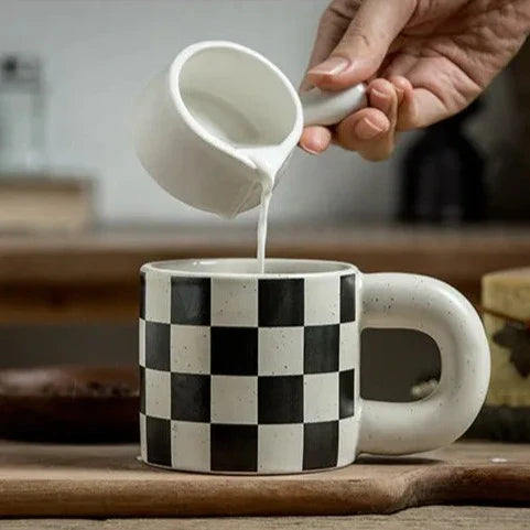 Ceramic Plaid Mug – Checkerboard Coffee Cup 275ml