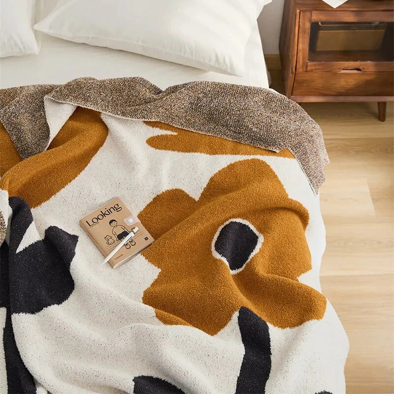 Knitted Throw Blanket – Brown Flower Pattern Cozy Fleece