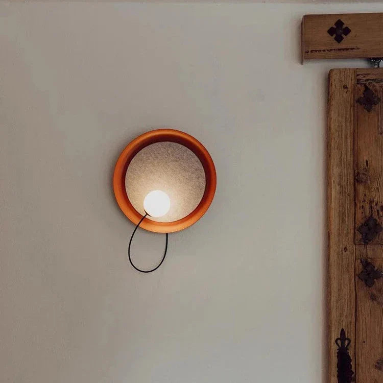 Oriental Wall Fixture – Metal Bulb Plate Lamp