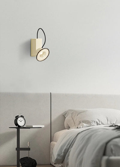 Retro Wall Lamp - Magnetic Head Studio Style Lighting Fixture