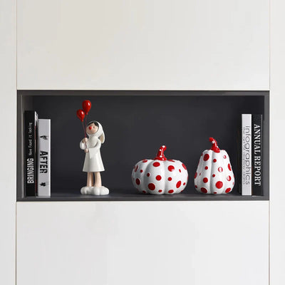 Polka Dot Sculpture - Resin Modern Art Ornament