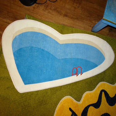 Heart Pool Rug – Soft Plush Swimming Pool Carpet
