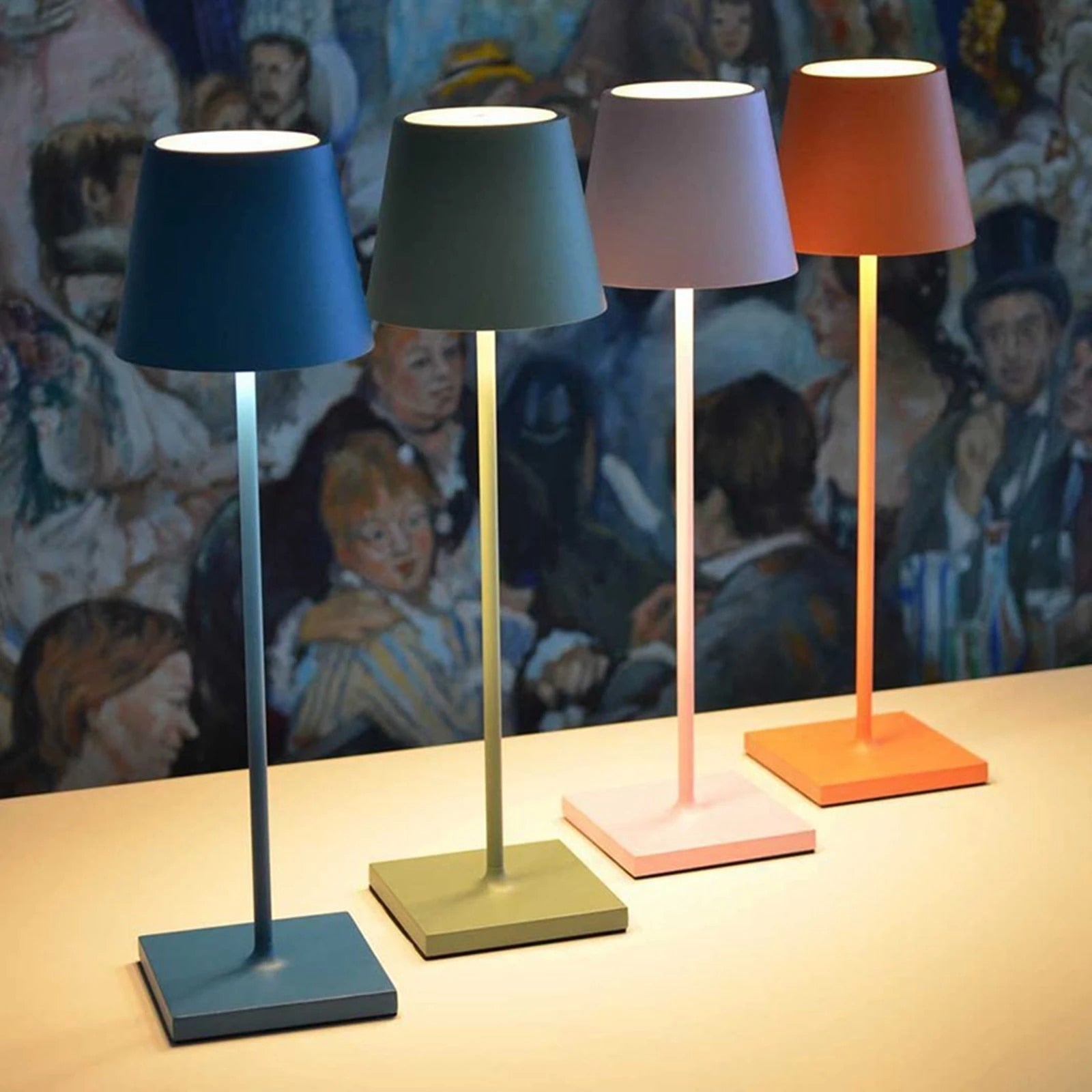 Cordless Touch Lamp | Contemporary Hotel Style Lighting