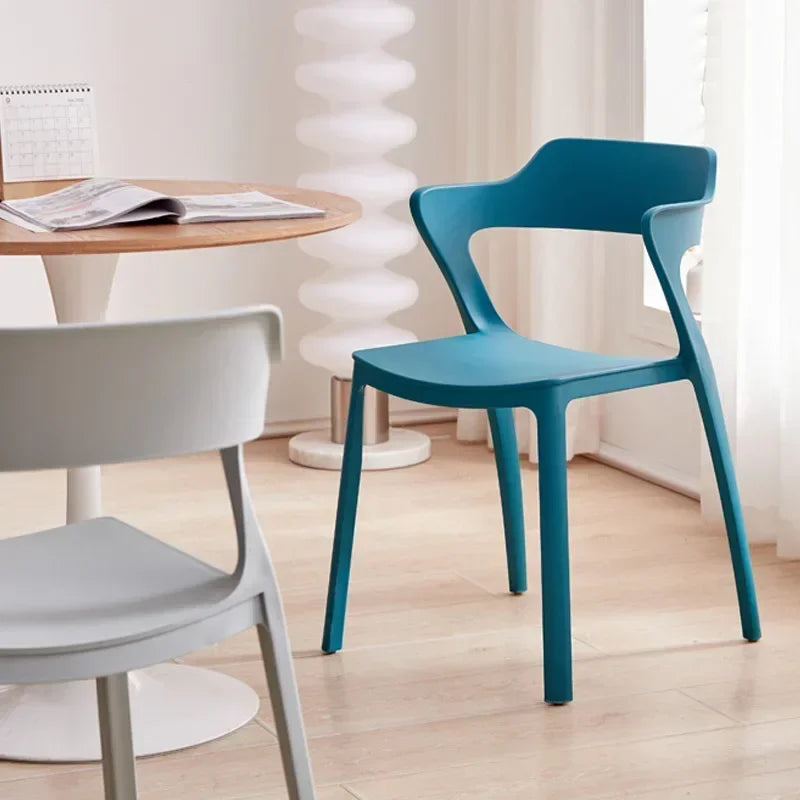 Recycled PP Dining Chair – Nordic Seamless Design
