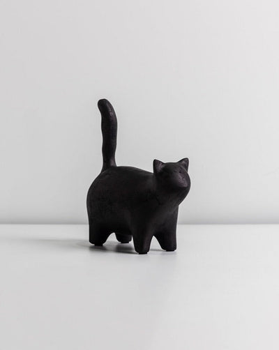 Minimalistic Cat Sculpture - Modern Sitting Figurine