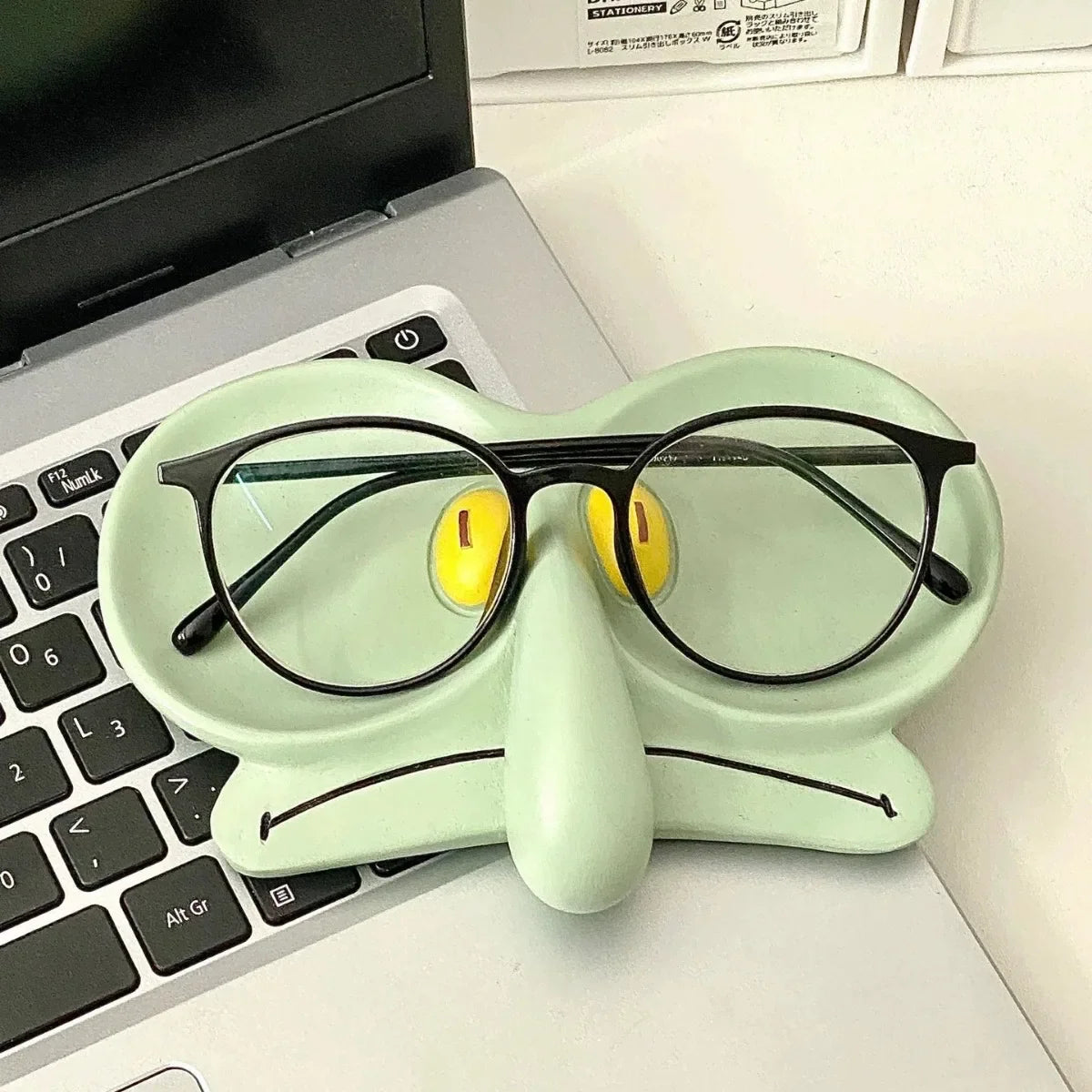 Animation Glasses Holder – Squid Character Stand