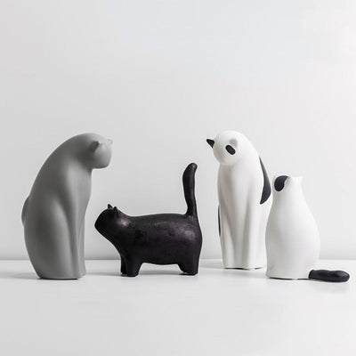 Minimalistic Cat Sculpture - Modern Sitting Figurine