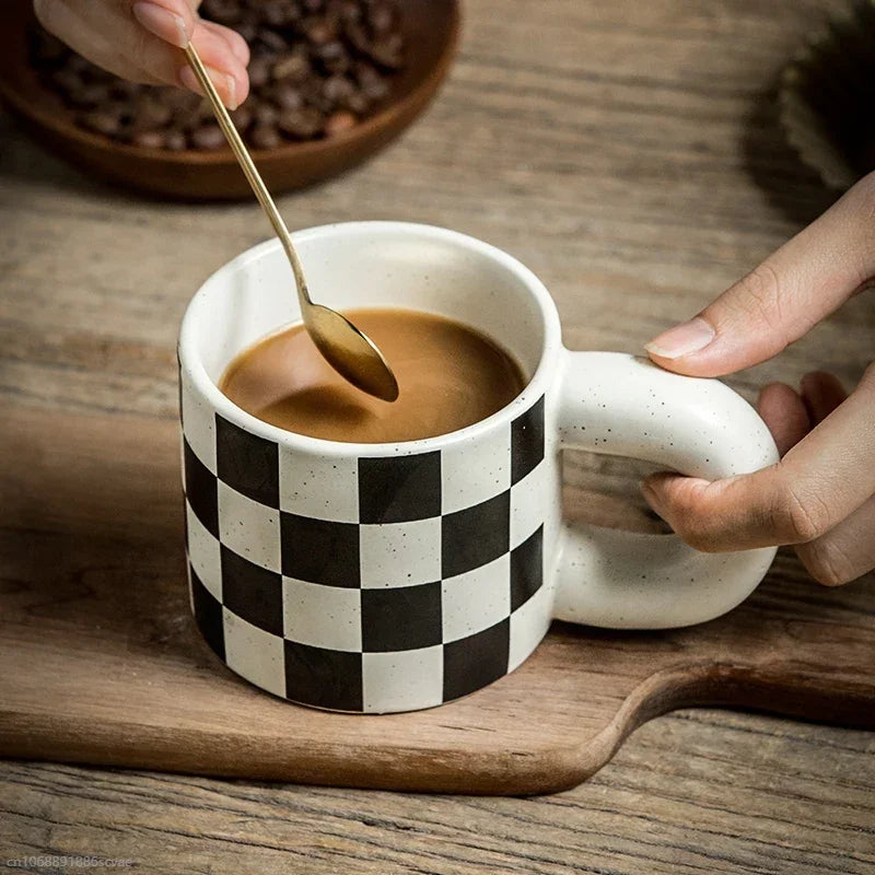 Ceramic Plaid Mug – Checkerboard Coffee Cup 275ml
