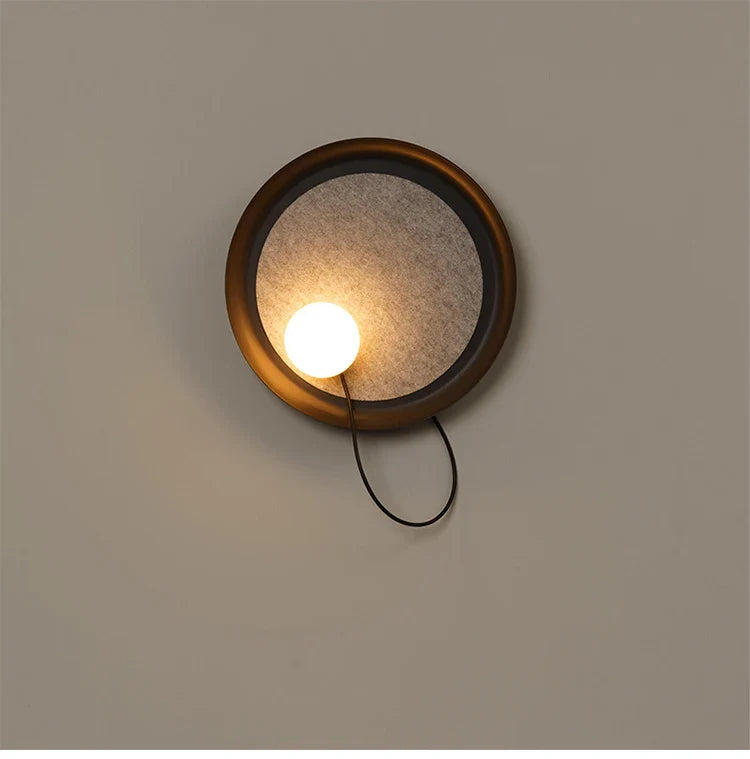 Oriental Wall Fixture – Metal Bulb Plate Lamp