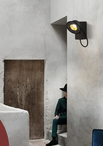 Retro Wall Lamp - Magnetic Head Studio Style Lighting Fixture
