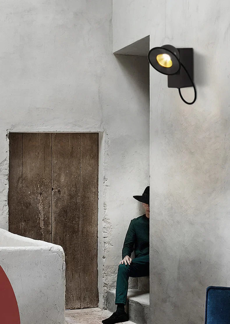 Retro Wall Lamp - Magnetic Head Studio Style Lighting Fixture