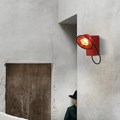 Retro Wall Lamp - Magnetic Head Studio Style Lighting Fixture