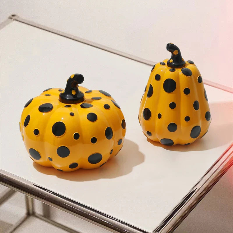 Polka Dot Sculpture - Resin Modern Art Ornament