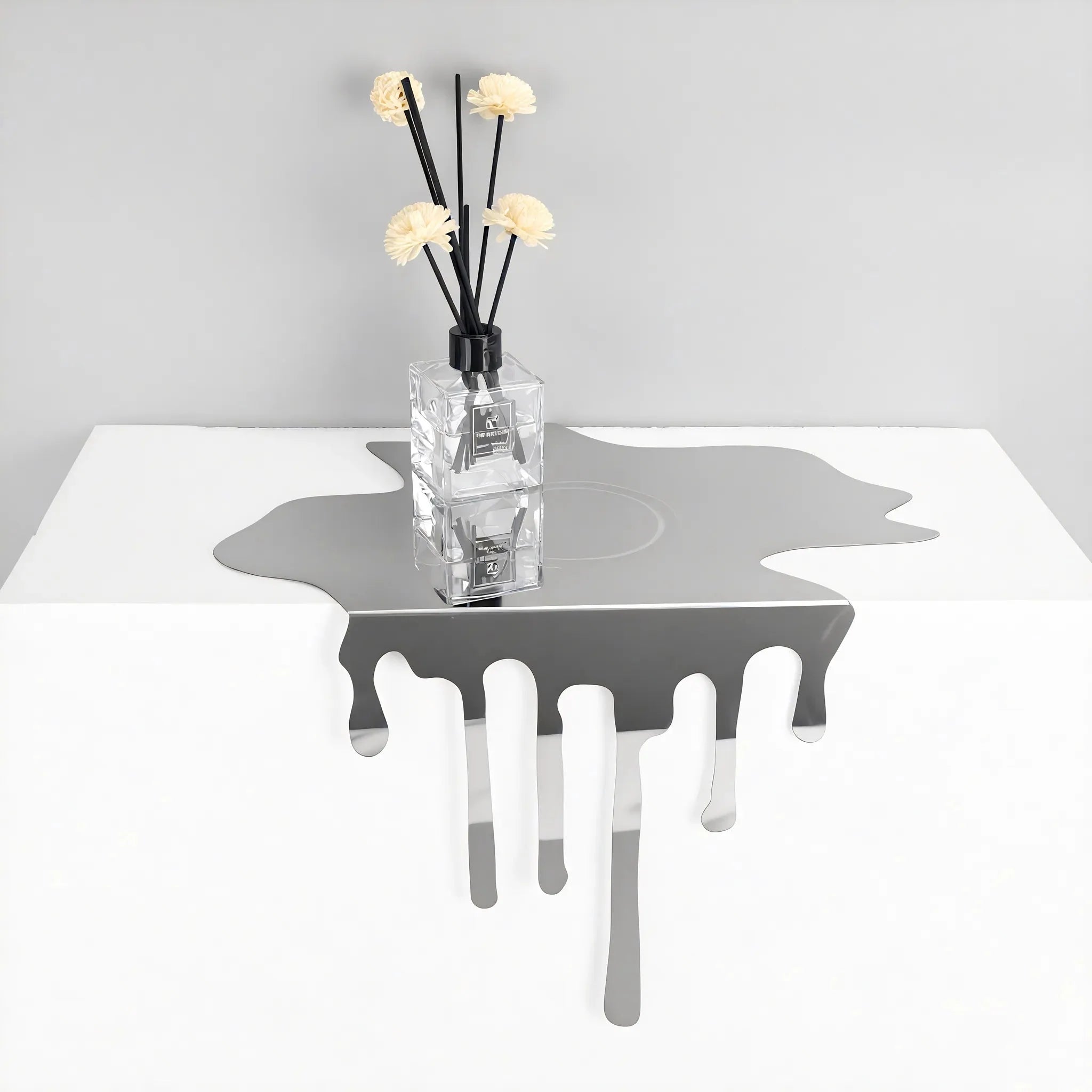 DRIP-EFFECT | Stainless Steel Geometric Sculpture