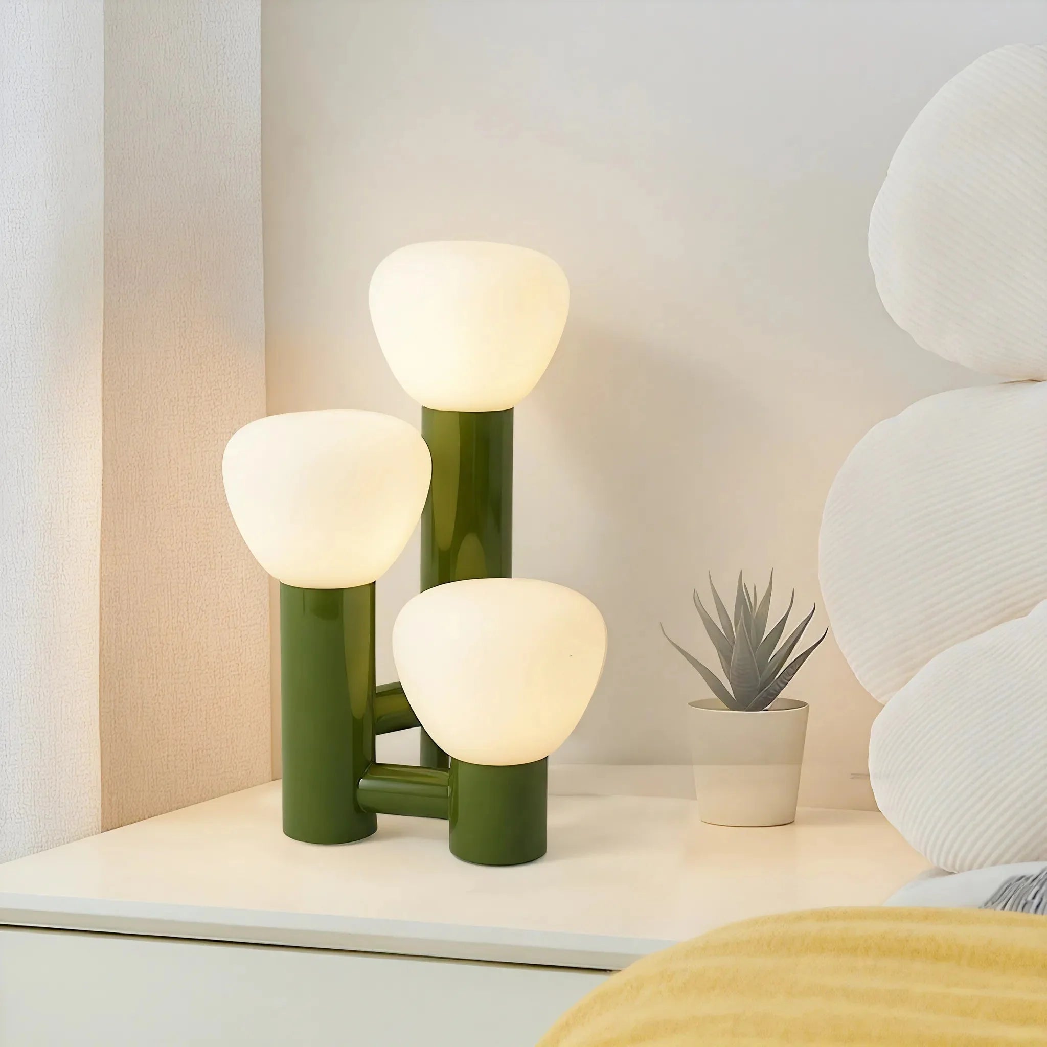 TRIPLE GLOW | Contemporary Accent Table Lamp
