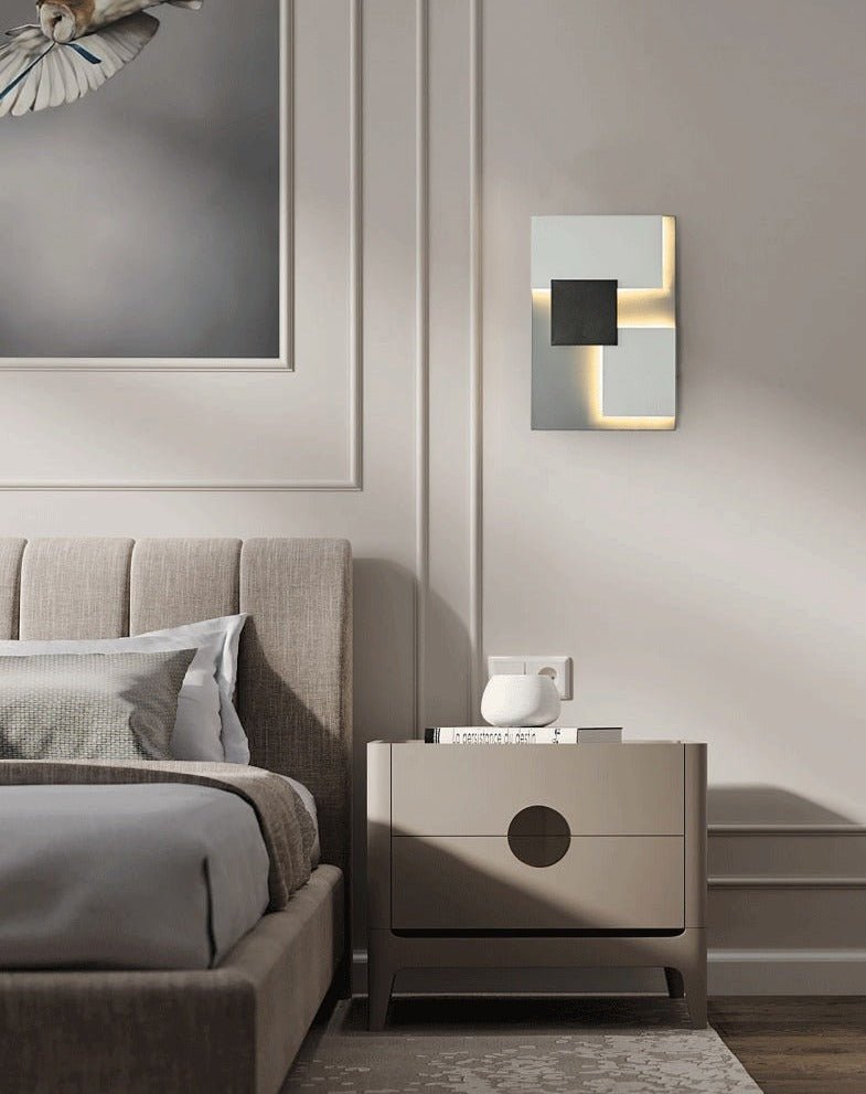 Abstract Wall Lamp – Modern Black White Geometry Fixture