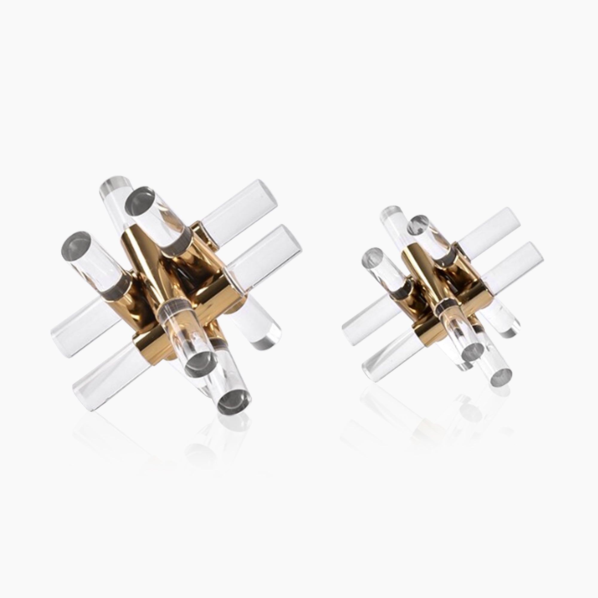 Geometric Cross Ornament – Sophisticated Shelf Decoration