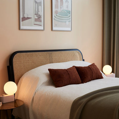 Tala Alumina Table Lamp – Sustainable Lighting, Blossom Pink Design