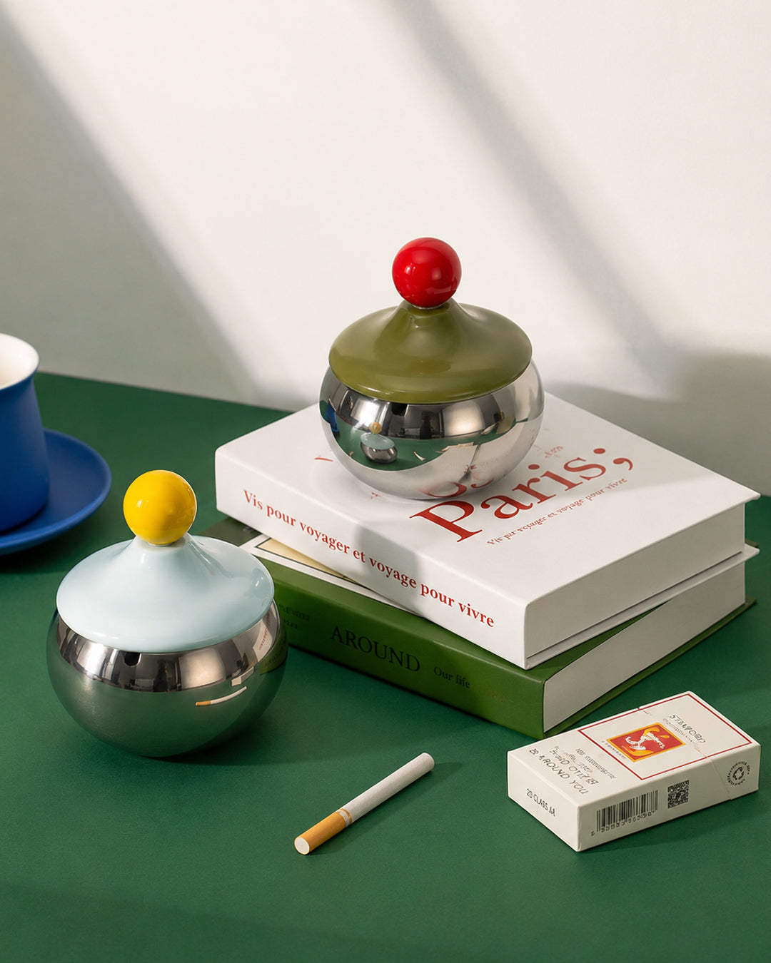 Dopamine ball ashtray with lid open, showing interior