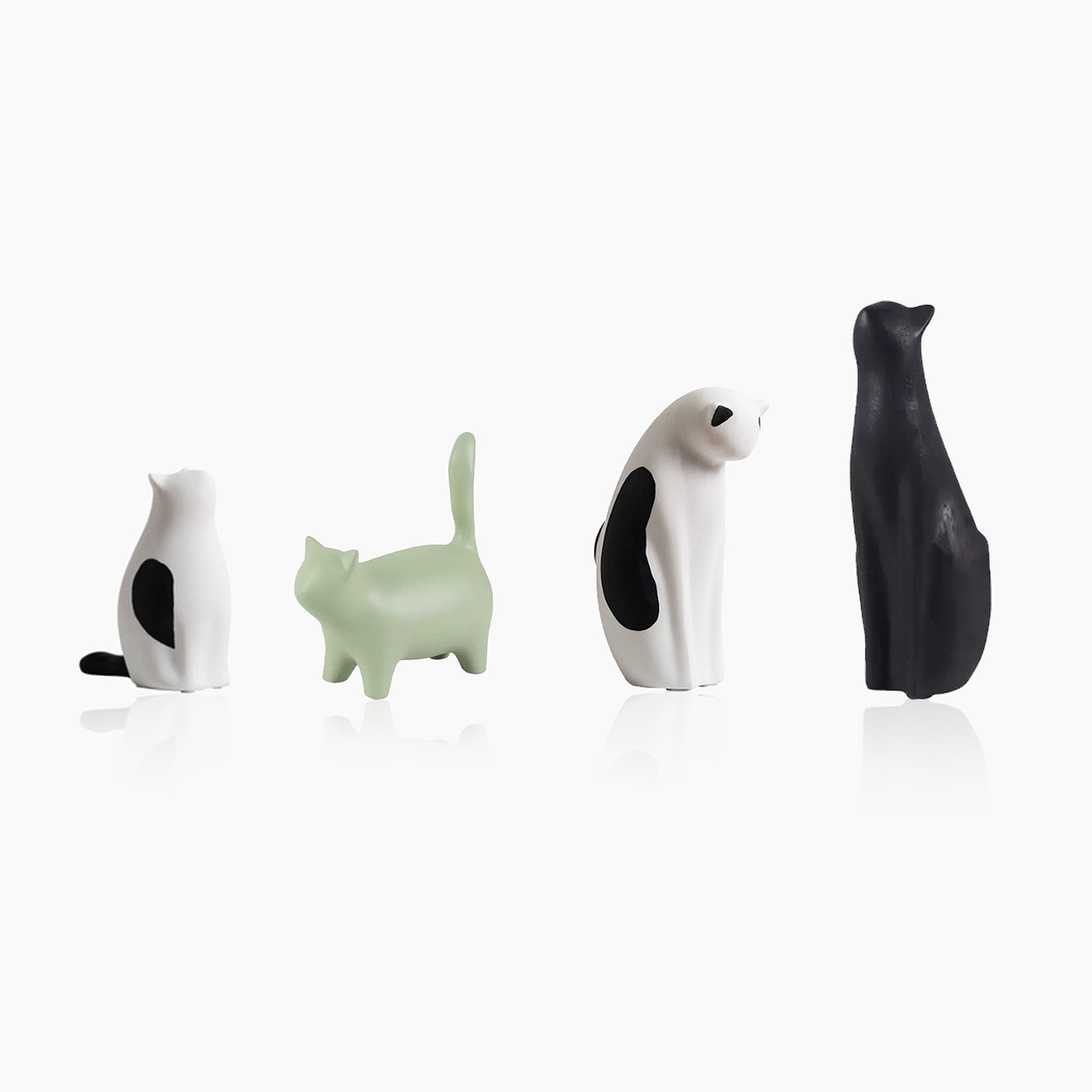 Minimalistic Cat Sculpture - Modern Sitting Figurine