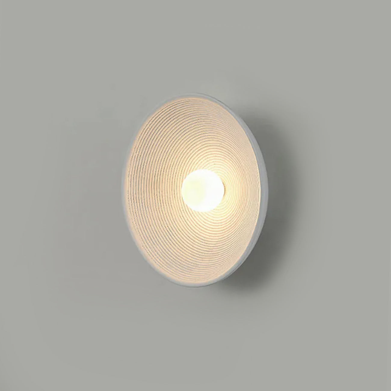 Retro Japanese Wall Lamp | Sophisticated Circle Fixture