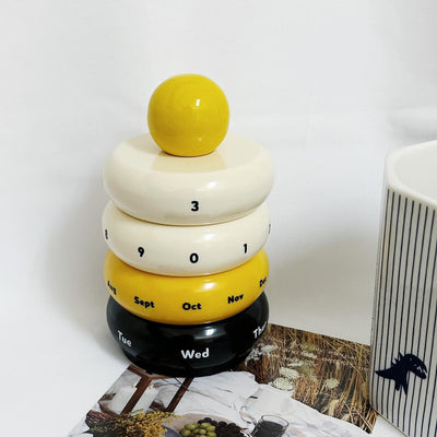 SNURRA | Perpetual Desk Calendar