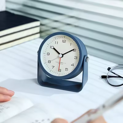 CLASSIC POP | Retro-Chic Silent Alarm Clock