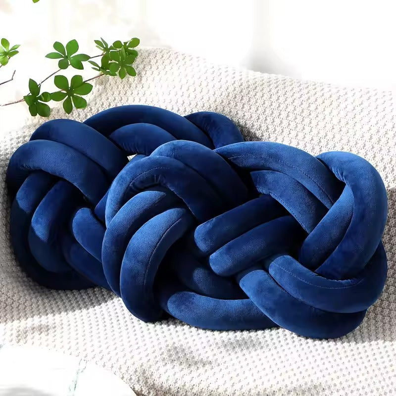 KNOT-CHIC | Handmade Decorative Comfort Pillow