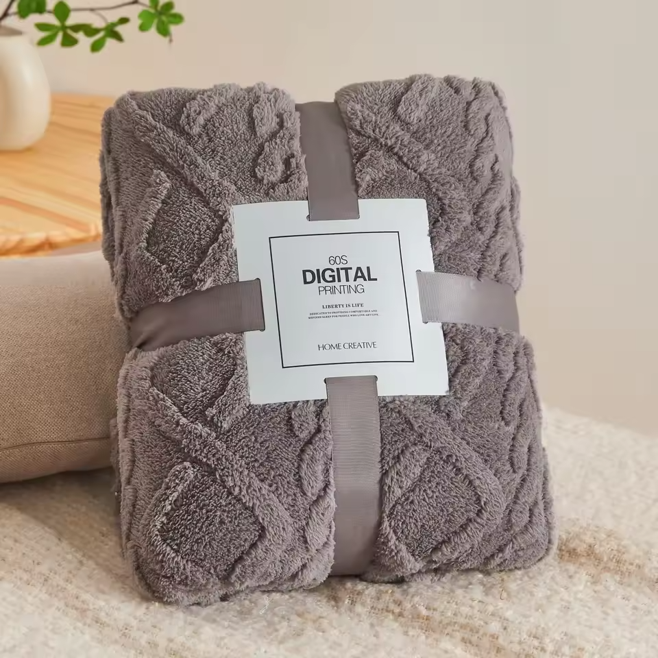 TAFFU-VELVET | Dual-Sided Lamb Wool & Flannel Throw