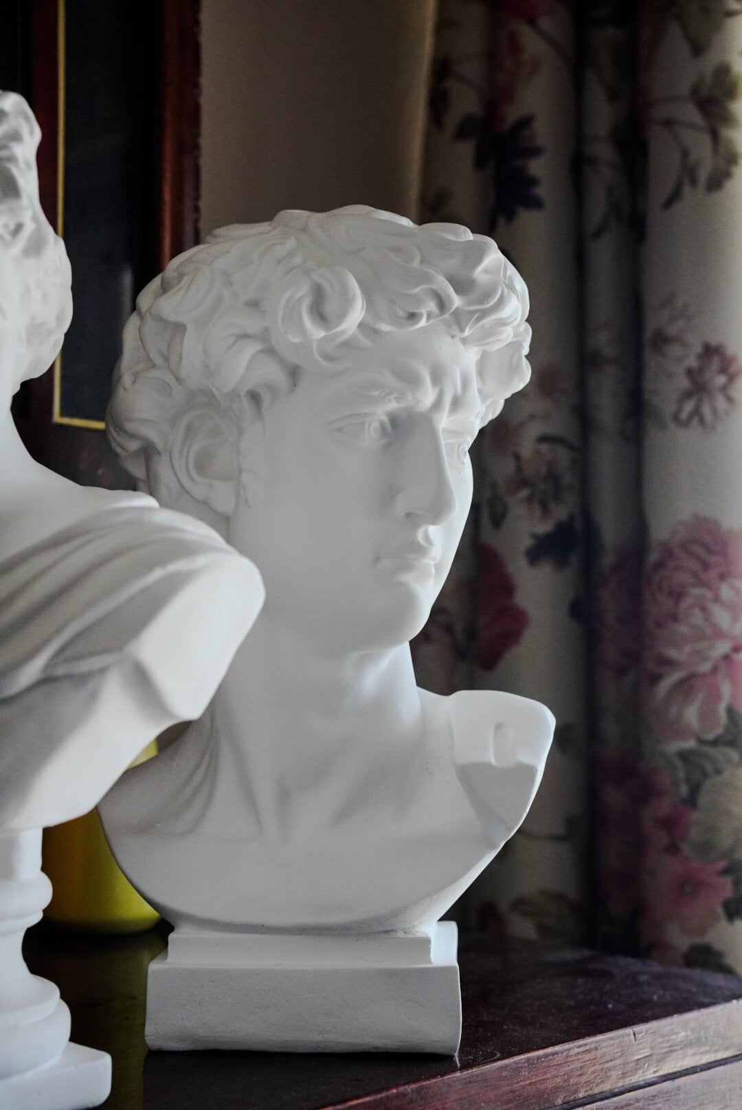 Art Plaster Statues – Classical Bust Sculptures