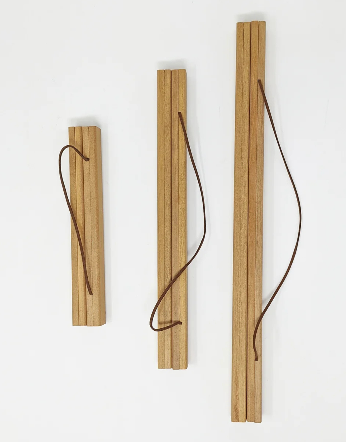 magnetic wooden poster hanger frame for wall art