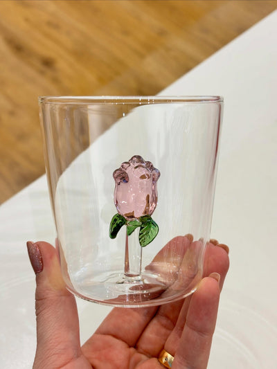 unique coffee glasses with animal inside