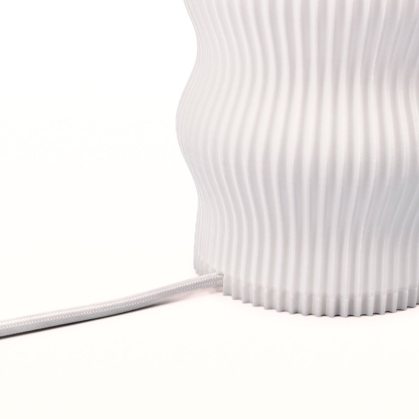 Wub Table Lamp – Modern 3D Printed Lamp with Smart Bulb Compatibility
