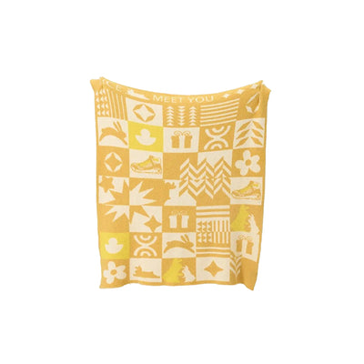 Knitted Throw Blanket – Cozy Holiday Throw, Soft Polyester Knit